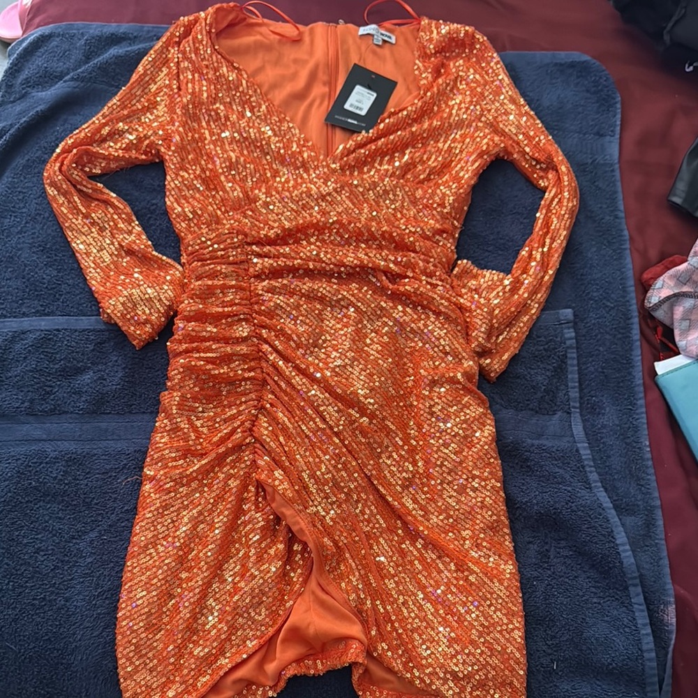 Fashion Nova Orange Ruched Long Sleeve Bodycon Dress